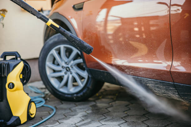 Best Roof Power Washing Services  in Nutter Fort, WV